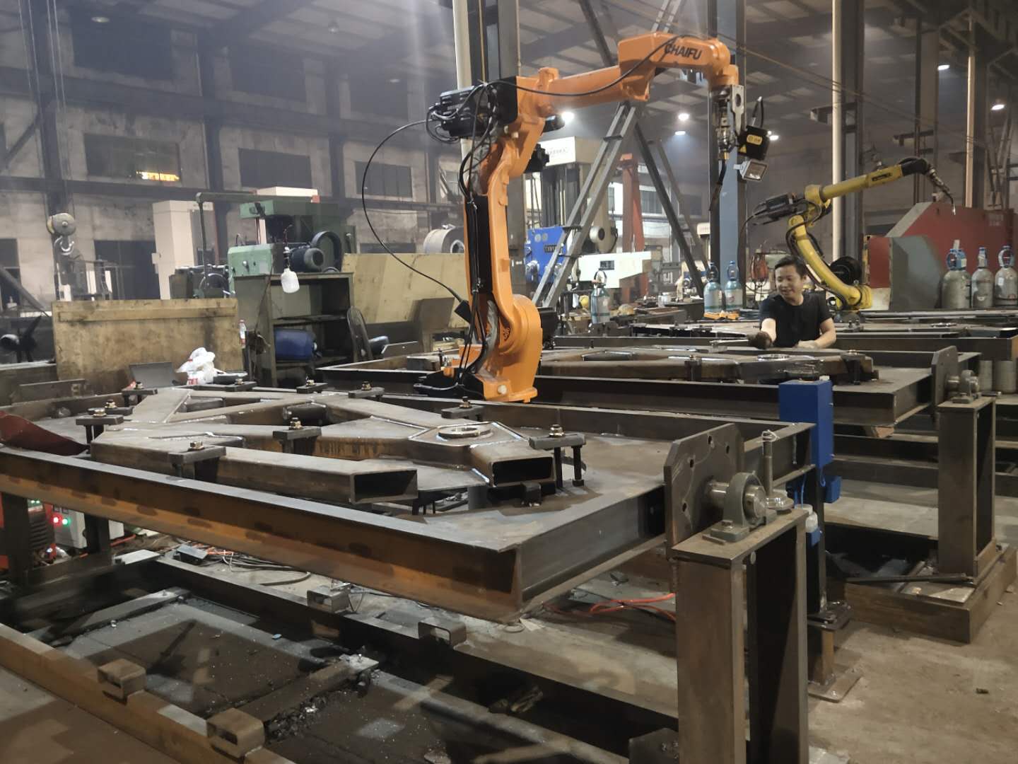 六轴焊接机器人的操作流程